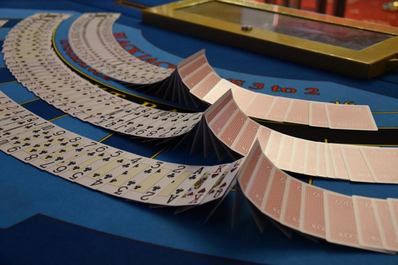 Casino Admiral Velenice - Gmuend Ceske Velenice Exteriér fotografie